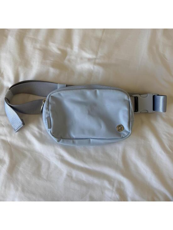 lululemon athletica Handbags - Lululemon Wear Everywhere Belt Bag
